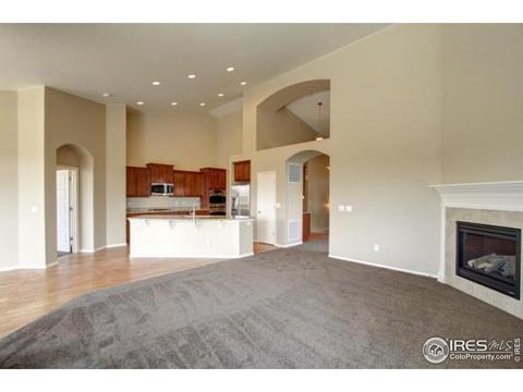 8570 Raspberry Dr, Longmont, CO 80504 photo 6