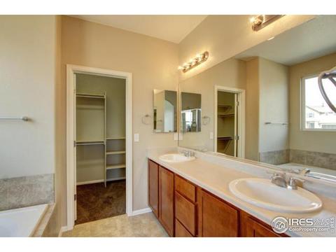 8570 Raspberry Dr, Longmont, CO 80504 photo 17