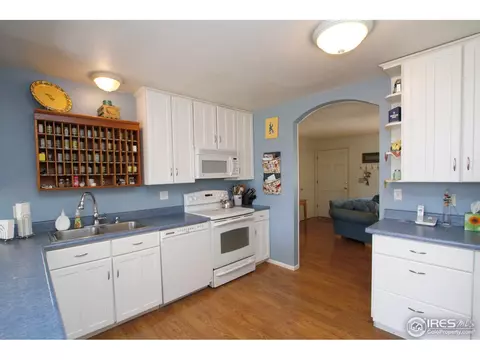 4523 Edmonton Ct, Boulder, CO 80301 photo 2