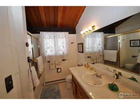 546 Granite Dr, Boulder, CO 80302 photo 16