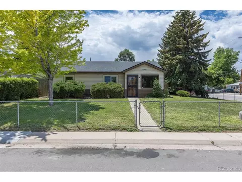 1099 Wheeling St, Aurora, CO 80011