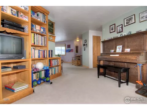 940 Blue Mountain Rd, Lyons, CO 80540 photo 12