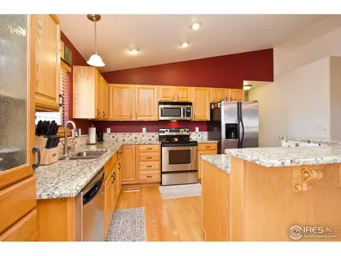 347 Marble Ln, Johnstown, CO 80534 photo 3