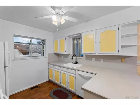 16143 E 18th Pl, Aurora, CO 80011 photo 7