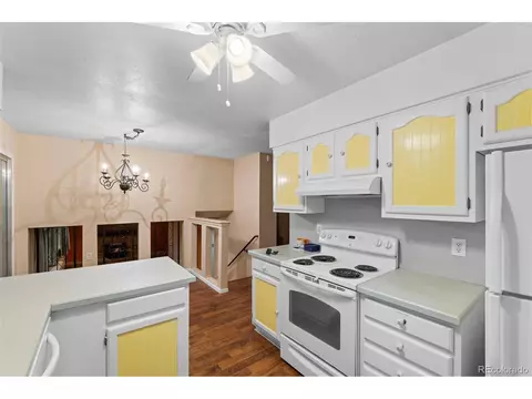 16143 E 18th Pl, Aurora, CO 80011 photo 8