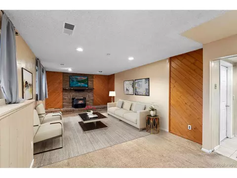 16143 E 18th Pl, Aurora, CO 80011 photo 10