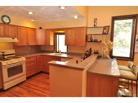 2717 Crestridge Ct, Boulder, CO 80302 photo 2