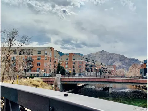 620 11th St #306, Golden, CO 80401