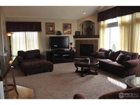 9851 Bluegrass St, Firestone, CO 80504 photo 5