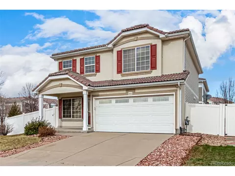 19415 Robins Dr, Denver, CO 80249 photo 3