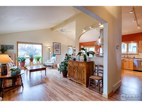 575 Yuma Cir, Boulder, CO 80303 photo 3