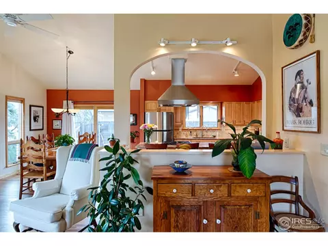 575 Yuma Cir, Boulder, CO 80303 photo 4