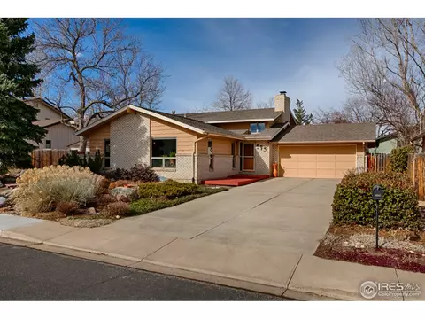 575 Yuma Cir, Boulder, CO 80303 photo 1