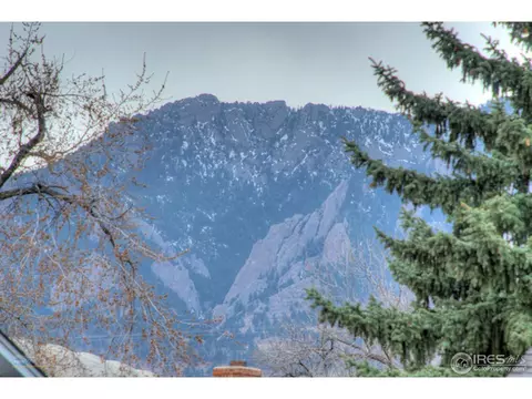 325 Manhattan Dr, Boulder, CO 80303 photo 9