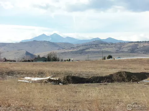 4327 Beverly Dr, Berthoud, CO 80513 photo 4