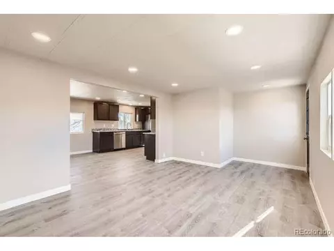 1402 Macpool St, Dacono, CO 80514 photo 7