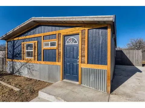 1402 Macpool St, Dacono, CO 80514 photo 4