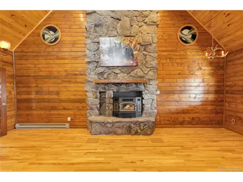 Living - 10197 Horizon View Dr, Morrison, CO 80465 photo 2 of 7
