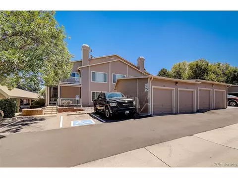 8460 Little Rock Way #204, Highlands Ranch, CO 80126