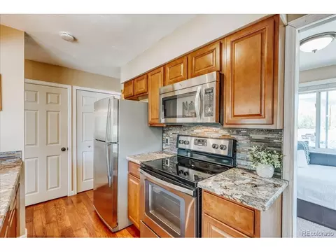 Kitchen - 76 Cove Blvd #E12, Dillon, CO 80435 photo 3 of 4