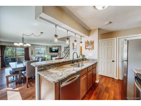 Kitchen - 76 Cove Blvd #E12, Dillon, CO 80435 photo 1 of 4