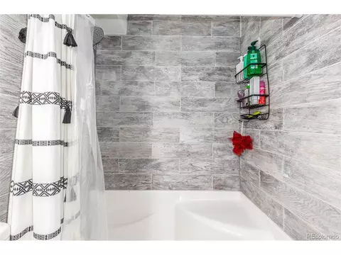 19583 E Buchanan Pl, Aurora, CO 80011 photo 19