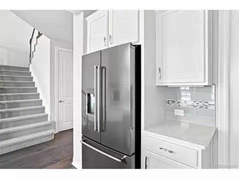 Kitchen - 21735 E Idyllwilde Dr, Parker, CO 80138 photo 4 of 5