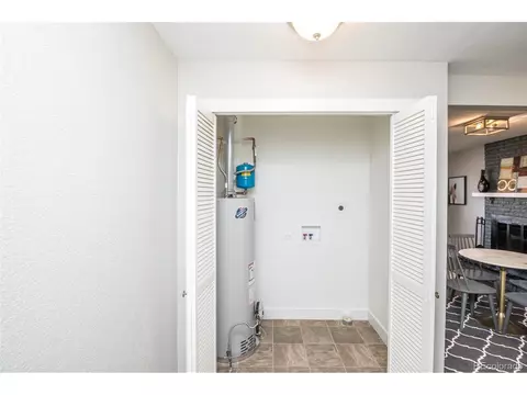 1973 Lima St, Aurora, CO 80010 photo 6
