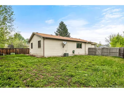817 Holmes Pl, Berthoud, CO 80513 photo 24