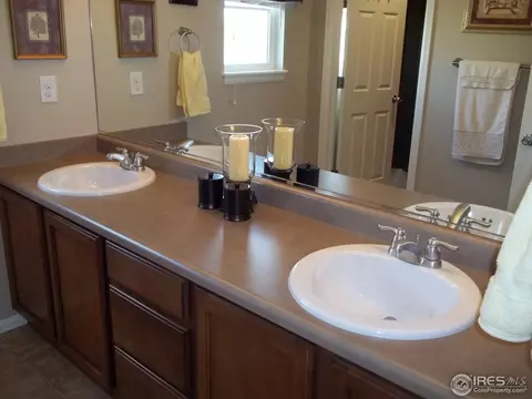 1563 Edenbridge Dr, Windsor, CO 80550 photo 15