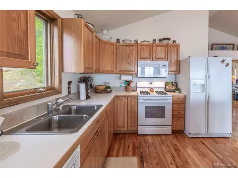 Kitchen - 31320 Timothys Trl, Conifer, CO 80433 photo 4 of 6