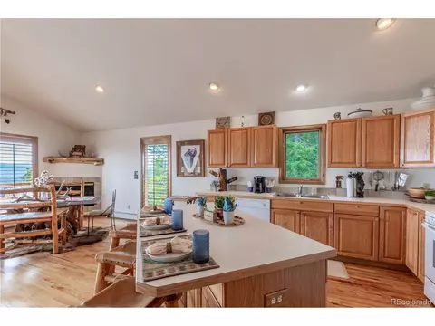 Kitchen - 31320 Timothys Trl, Conifer, CO 80433 photo 5 of 6