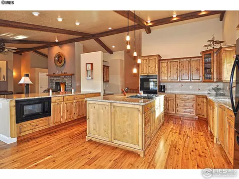 305 Teal Ct, Windsor, CO 80550 photo 2