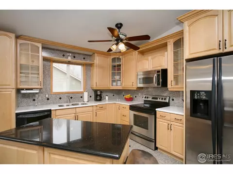 615 S 9th St, Berthoud, CO 80513 photo 5