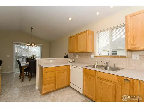 809 Bluegrass Way, Windsor, CO 80550 photo 6