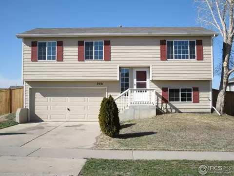 3021 Quail St, Evans, CO 80620 photo 2