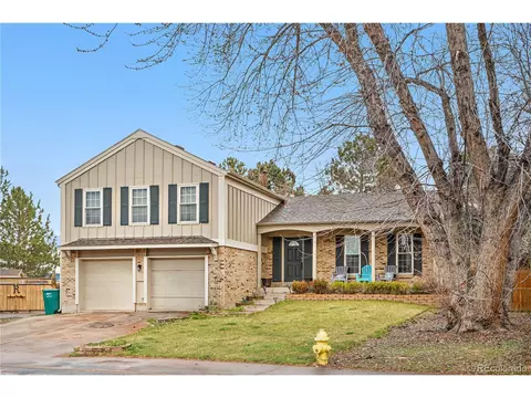 15865 E Kepner Dr, Aurora, CO 80017