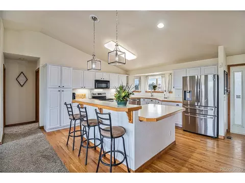 1295 Viewridge Rd, Bennett, CO 80102 photo 6