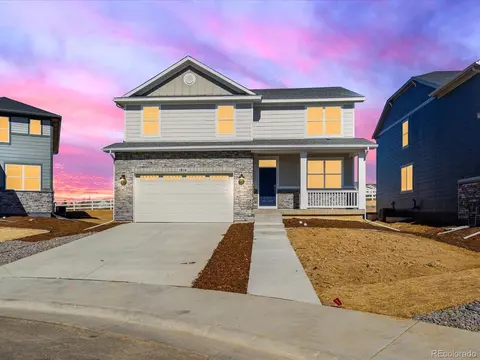 1814 S De Gaulle Ct, Aurora, CO 80018
