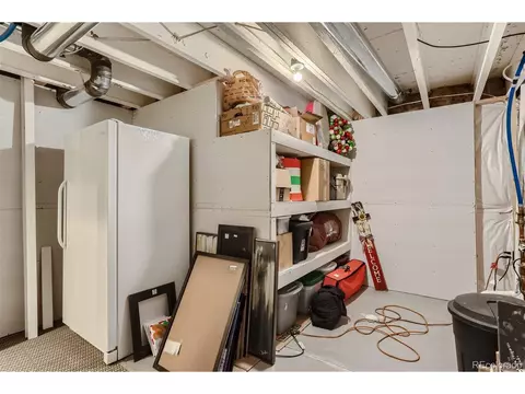 15773 E Warner Dr, Denver, CO 80239 photo 25
