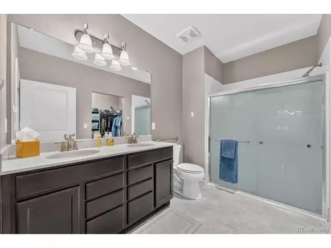 Bath - 3581 E 124th Pl, Thornton, CO 80241 photo 2 of 4