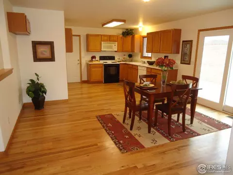 907 Ridge Ct, Windsor, CO 80550 photo 2
