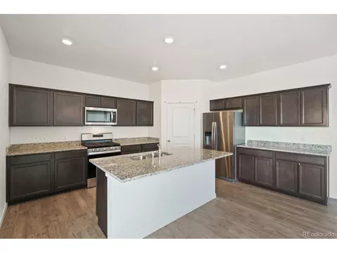 1826 Hydrangea Dr, Windsor, CO 80550 photo 6