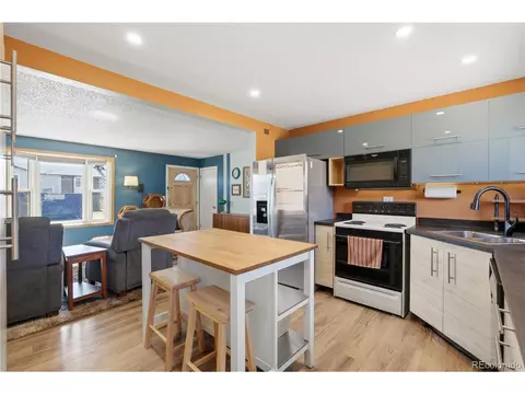 Kitchen - 3647 E 112th Pl, Thornton, CO 80233 photo 3 of 3