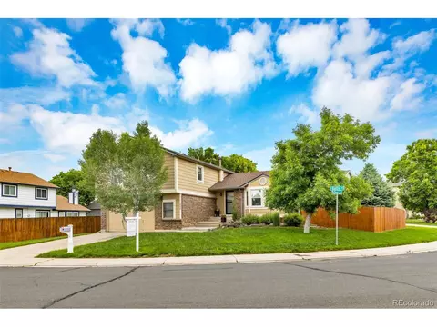 18399 E Baltic Pl, Aurora, CO 80013 photo 2