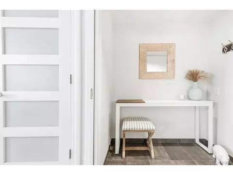 Entry Way - 4861 Earle Cir, Boulder, CO 80301 photo 3 of 4