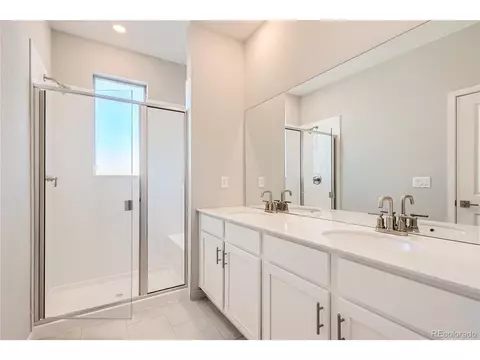 27604 E 1st Ave, Aurora, CO 80018 photo 14