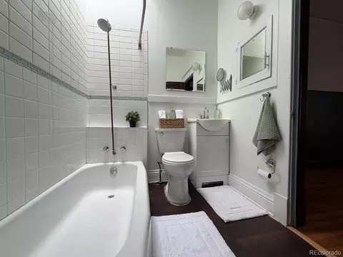 Bath - 11705 E Atlantic Ave, Aurora, CO 80014 photo 3 of 8