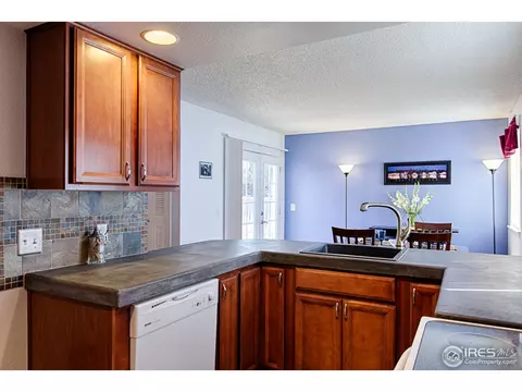 8952 Everett Cir, Westminster, CO 80021 photo 4
