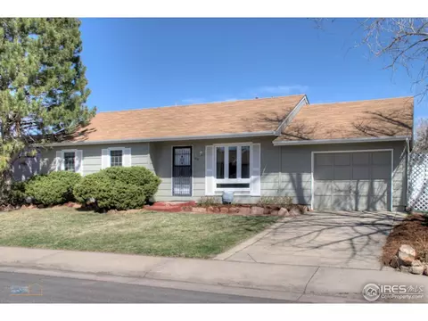 229 Summit Cir, Lafayette, CO 80026 photo 2
